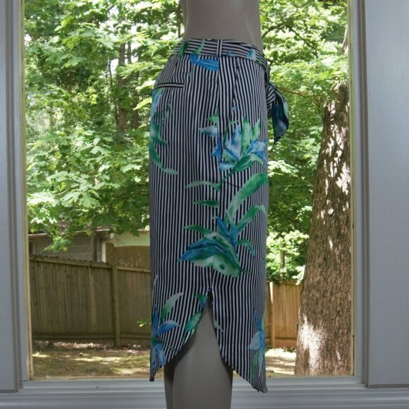 Lauren Ralph Lauren Floral-Print Twill Skirt NWOT - Picture 5 of 5